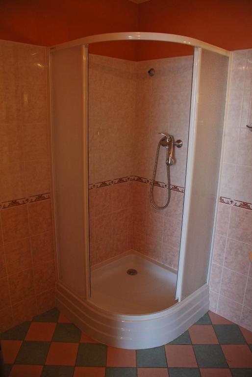 Hotel Marina Hermanuv Mestec Habitación foto